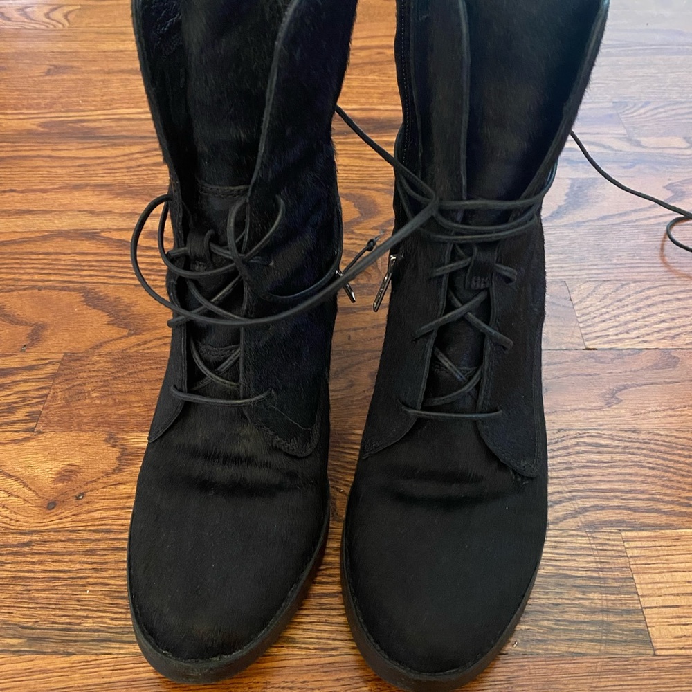 Ugg boots size 7.5